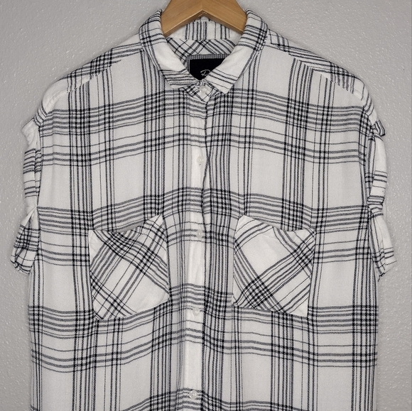Rails Women's Britt Sleeveless Plaid Button Down Shirt Top Size M - Picture 3 of 14